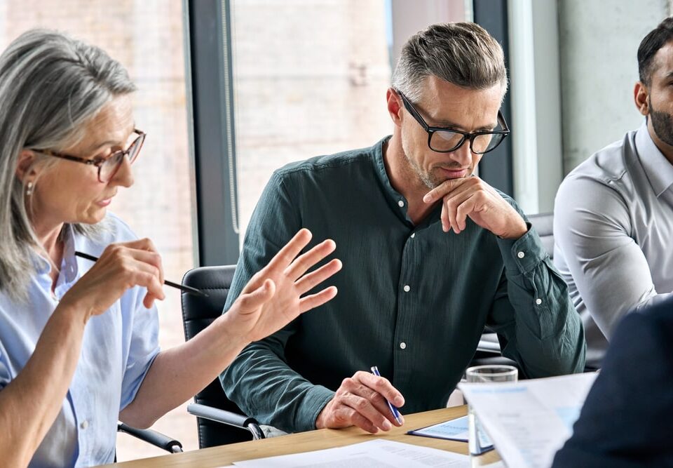Etarismo nas empresas é um desafio para os profissionais 50+